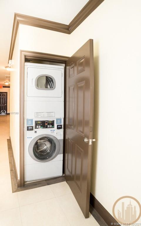 Building Photo - 53 NE 49th St