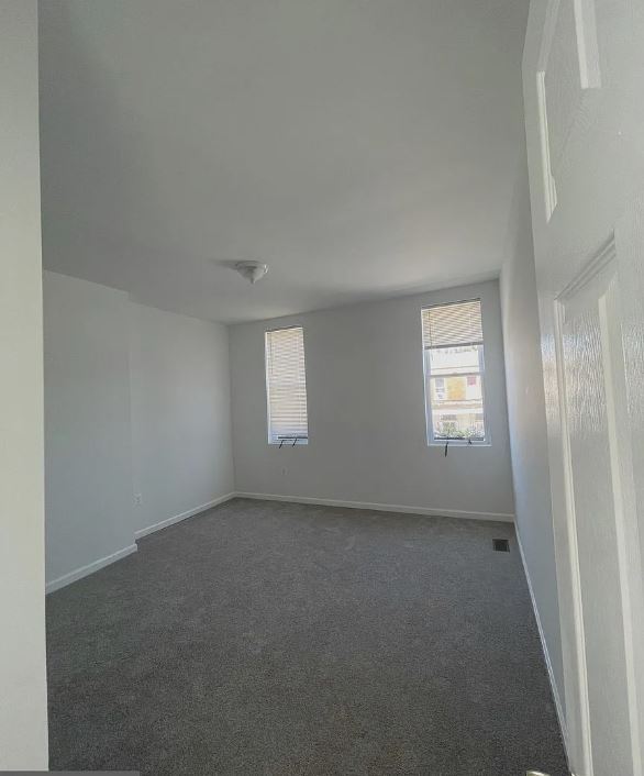 Building Photo - 2111 Clifton Ave