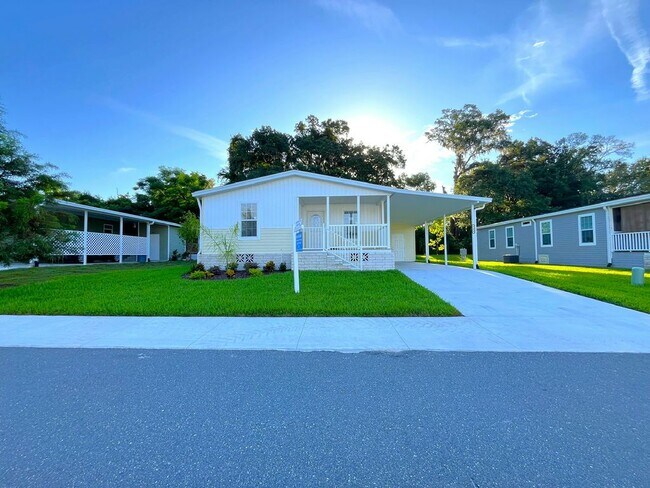 Building Photo - 5480 Ryegrass Ct