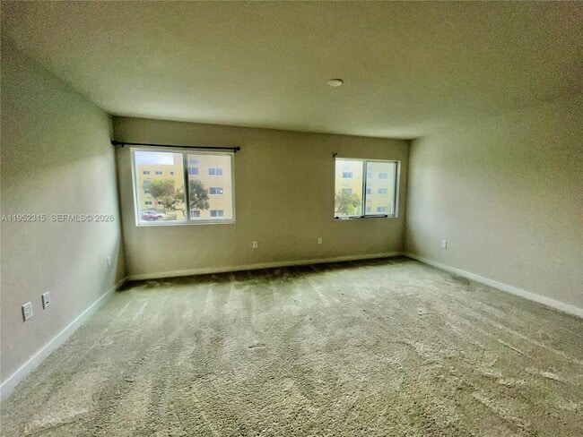 Building Photo - 1045 NW 4th Ter