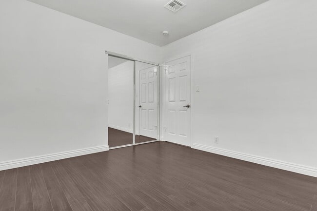 Building Photo - 4818 138th St