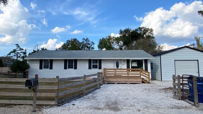 Primary Photo - 12120 71st St E