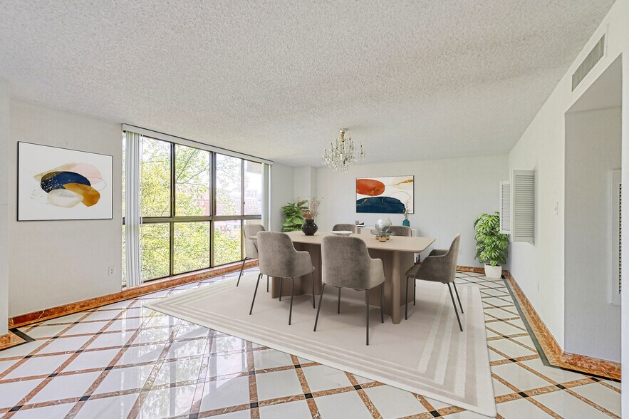 Building Photo - 1101 S Arlington Ridge Rd