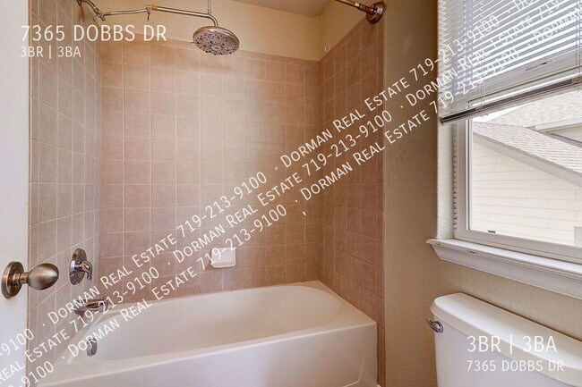 Building Photo - 7365 Dobbs Dr