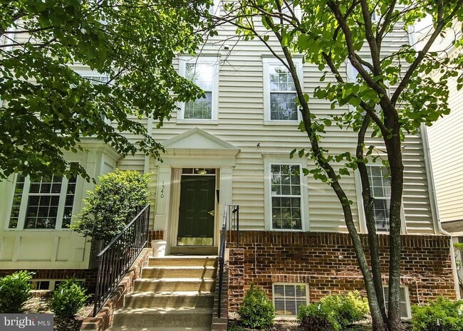 Building Photo - 1540 Northern Neck Dr