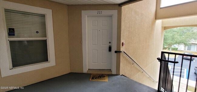 Building Photo - 6076 Maggies Cir