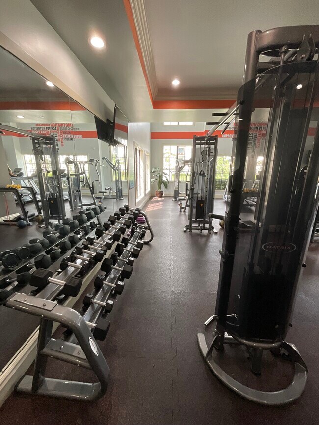 Building Photo - 10925 NW 47th Ln