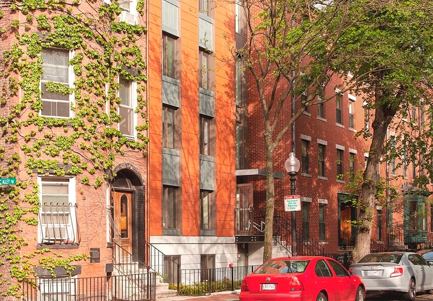 Building Photo - 16 E Springfield St