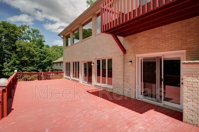 Building Photo - 30 Bridlewood Rd