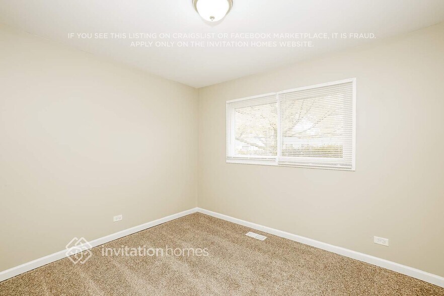 Building Photo - 280 Mohave St
