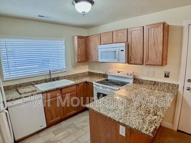 Building Photo - 2779 W 5525 S