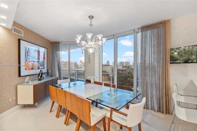 Building Photo - 17875 Collins Ave