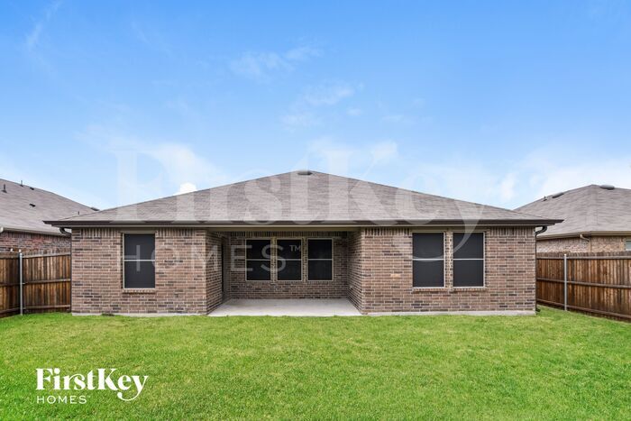 Building Photo - 3338 Everly Dr