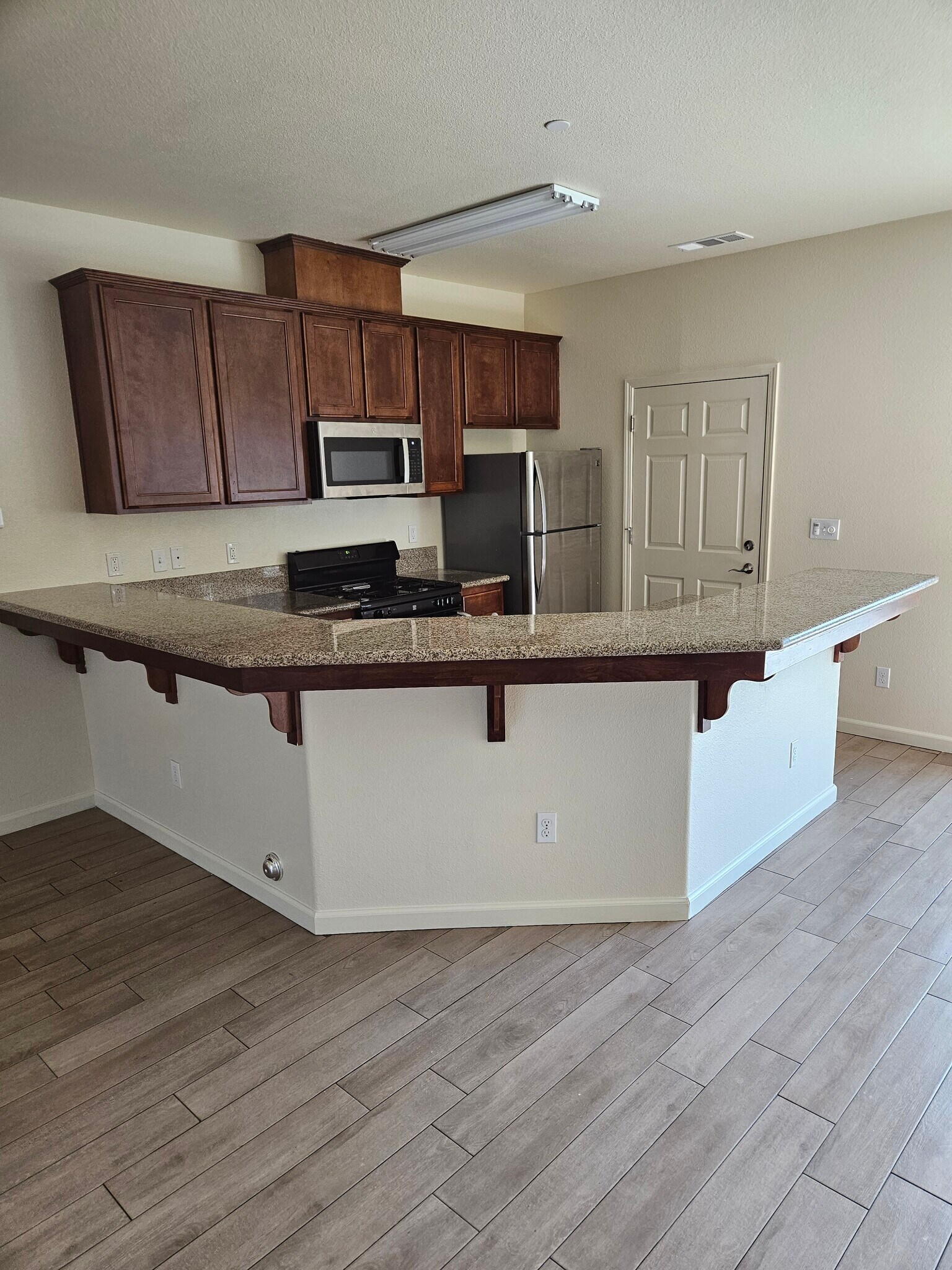 Building Photo - 2159 Bella Oaks Dr