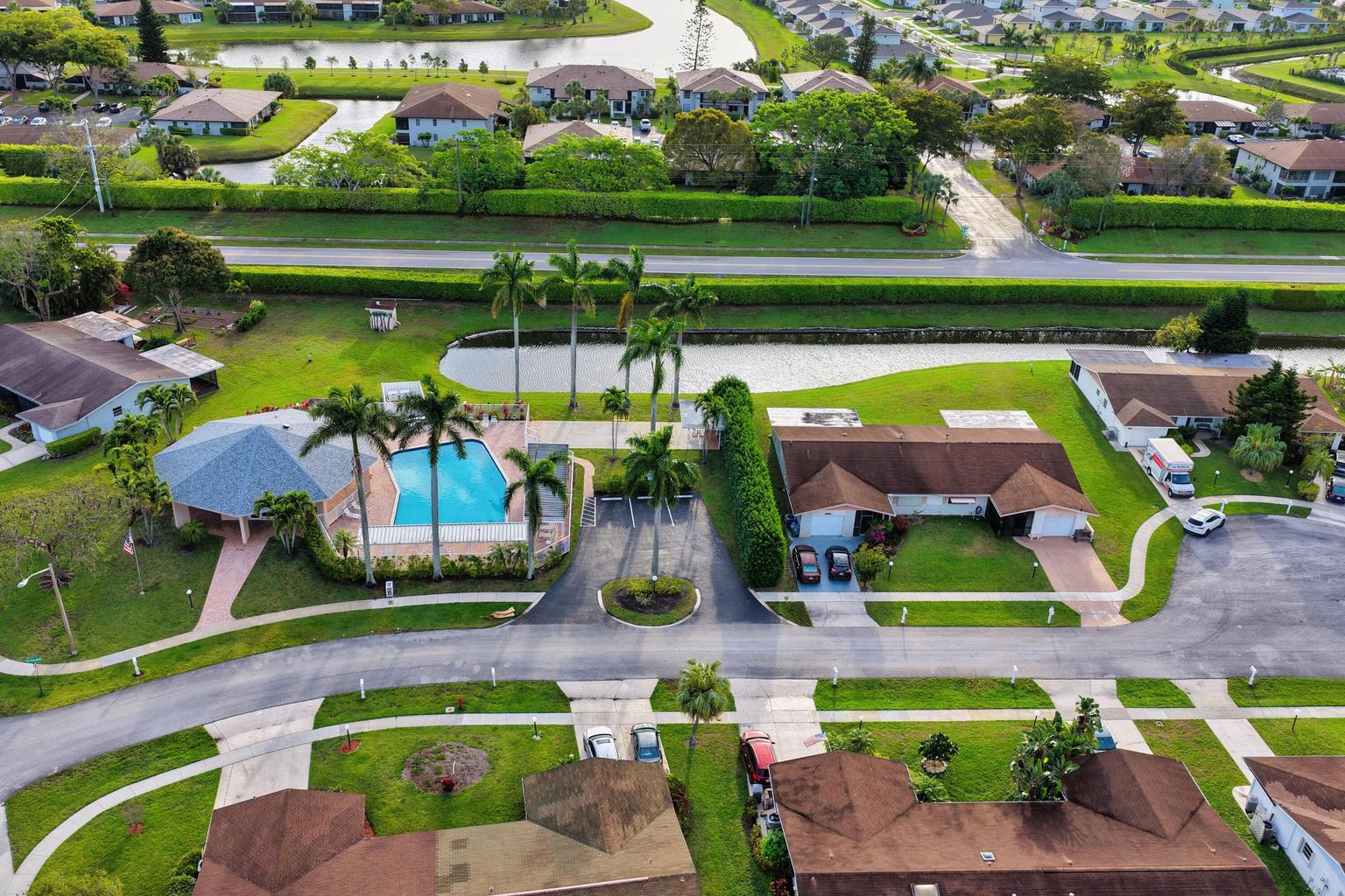 Building Photo - 13126 Via Vesta