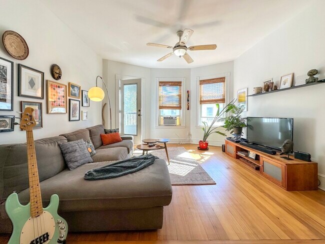 Building Photo - 34 Stanton Rd