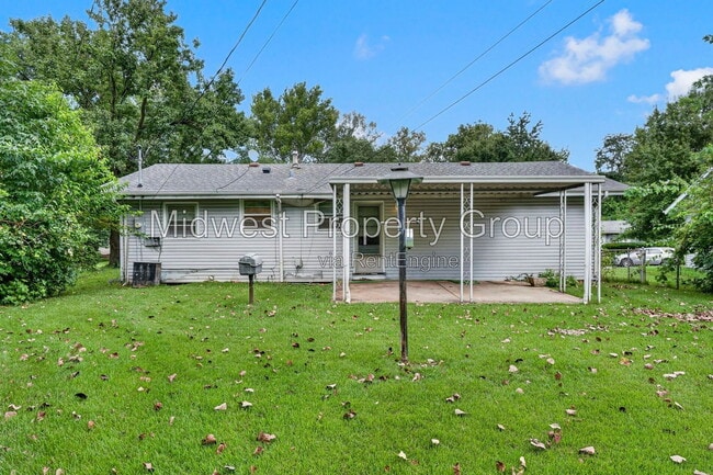 Building Photo - 59 Fenwick Dr