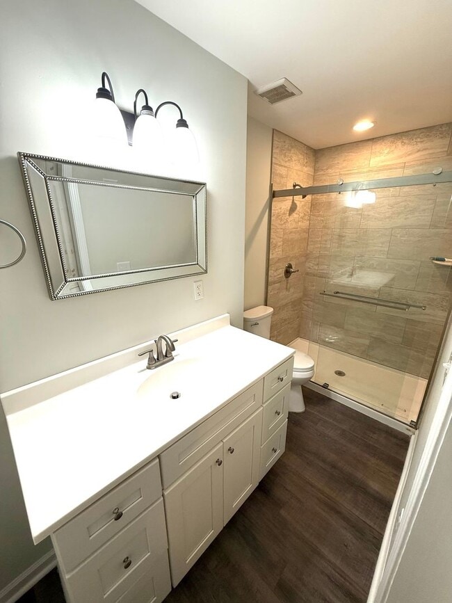 Building Photo - ** 3 bed 2 bath located in Forrest Hills ** Call 334-366-9198 to schedule a self-showing