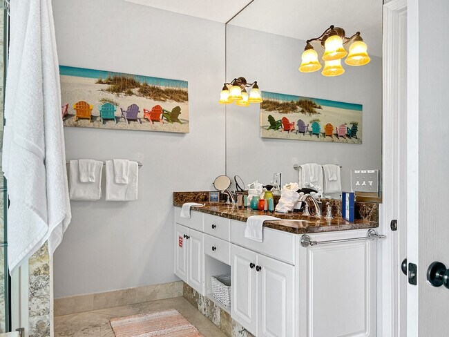 Building Photo - 4485 Clipper Cove