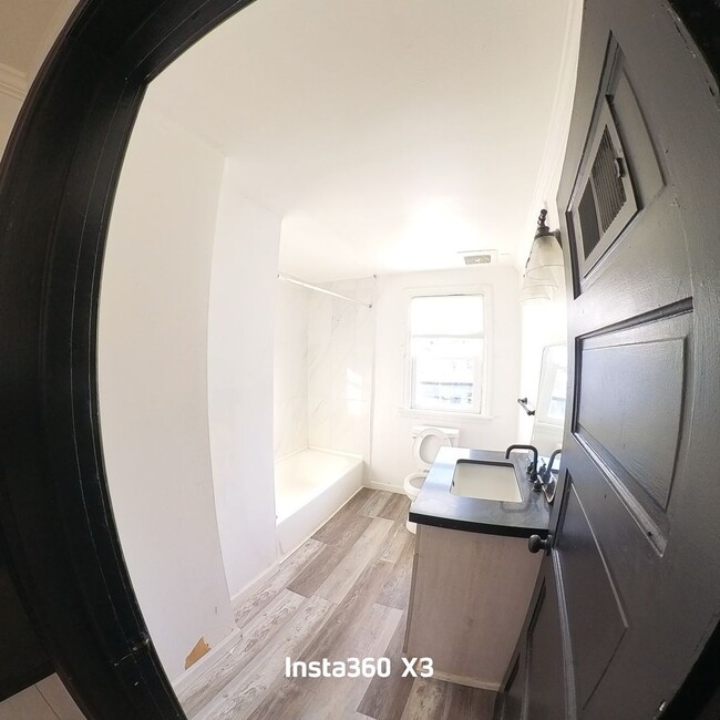 Building Photo - Auburn Commercial