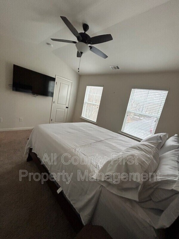 Building Photo - 2662 Stonekey Bend