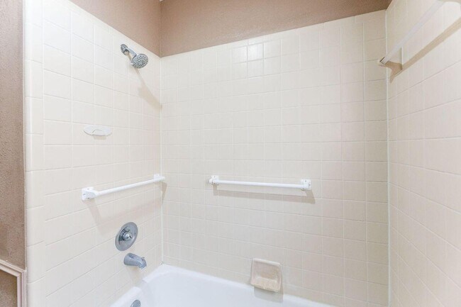 Building Photo - 5903 70th St