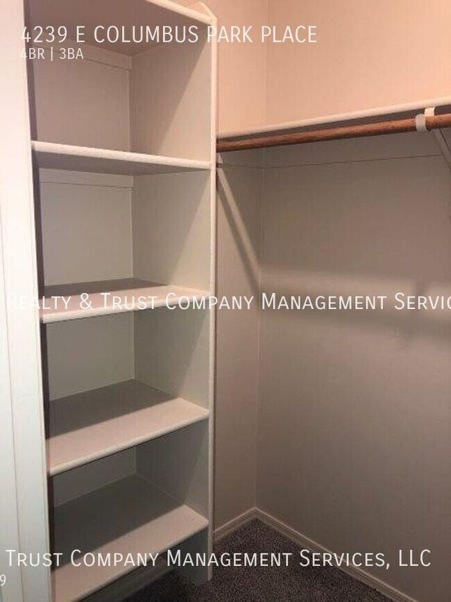 Building Photo - 4239 E Columbus Park Pl