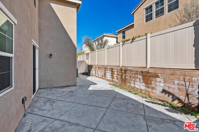 Building Photo - 11611 Cantara Dr