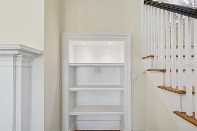 Building Photo - 344 21st Ave NE