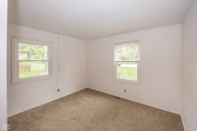 Building Photo - 124 Carlin Dr