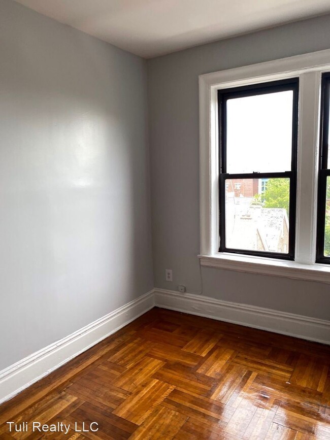Building Photo - 320 Fairmount Ave