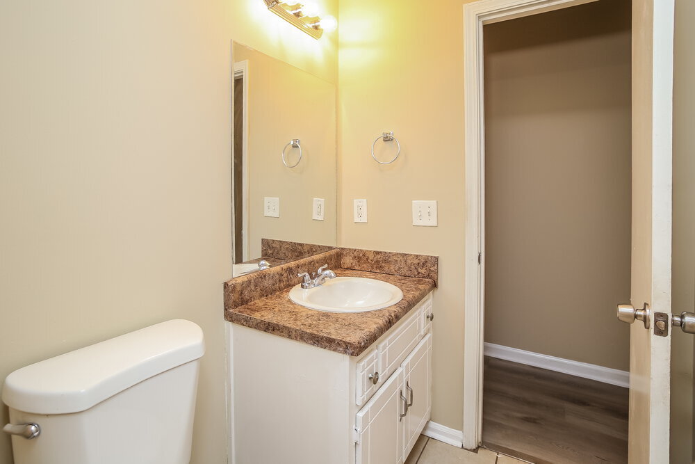 Building Photo - 2597 Carol Cir
