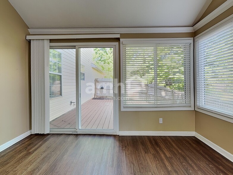 Building Photo - 1105 Avocet Ln