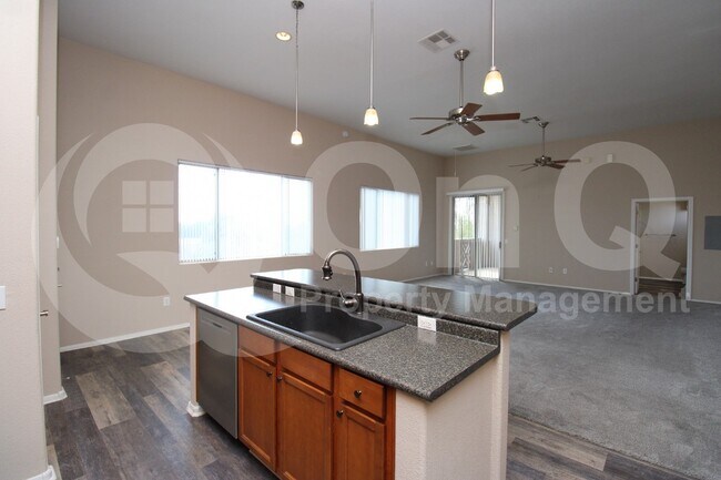 Building Photo - 29606 N Tatum Blvd