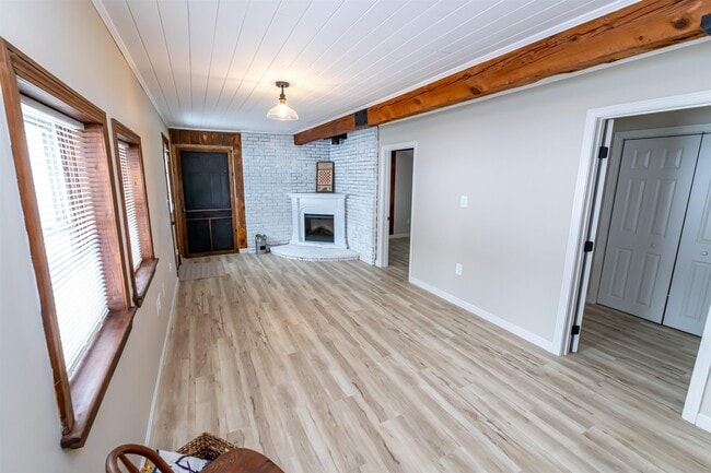 Building Photo - 339 Fremont Rd