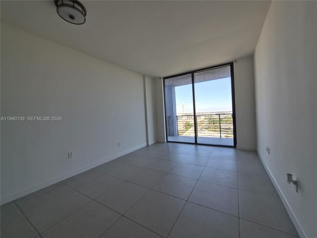 Building Photo - 5350 NW 84th Ave