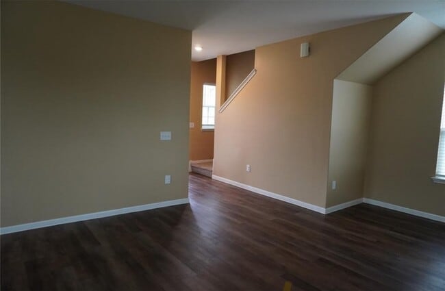 Building Photo - 14503 Overland Pass