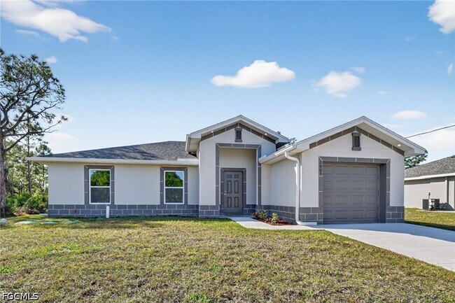 Building Photo - 2905 38th St W