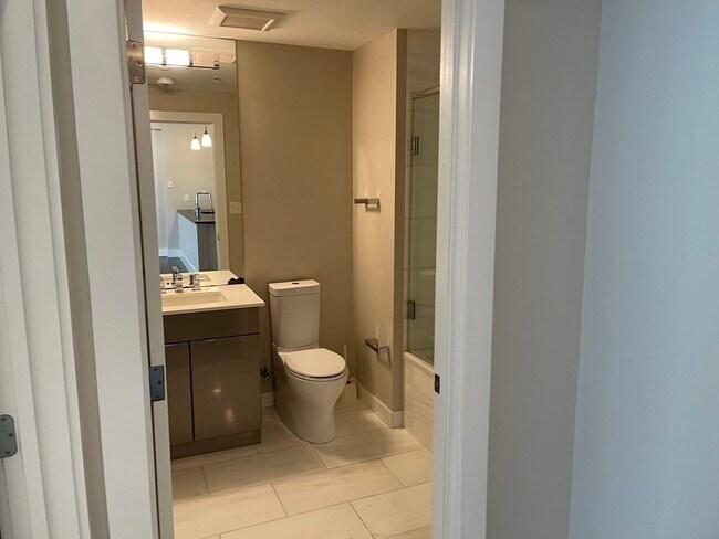 Building Photo - 257 Northampton St