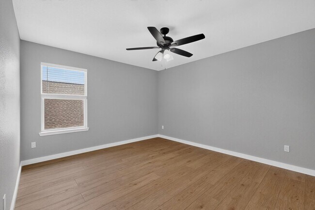 Building Photo - Spacious Renovation Ready To Be Called Home!!!