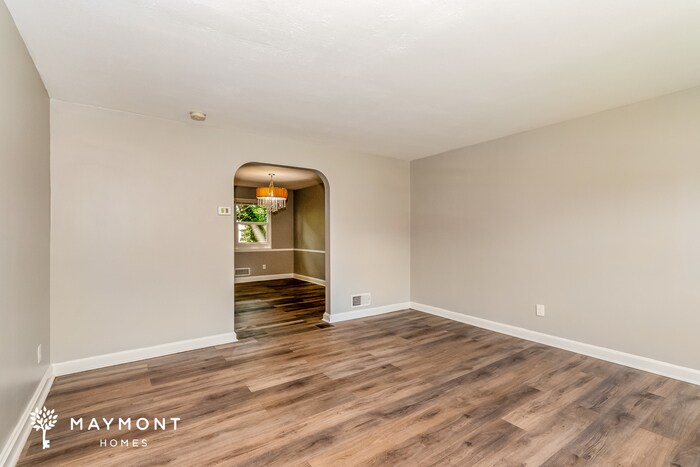 Building Photo - 946 Masefield Rd