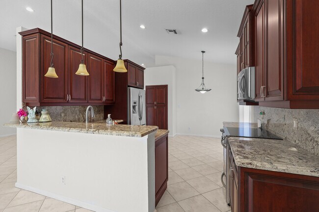 Building Photo - 7835 NW 78th Ave