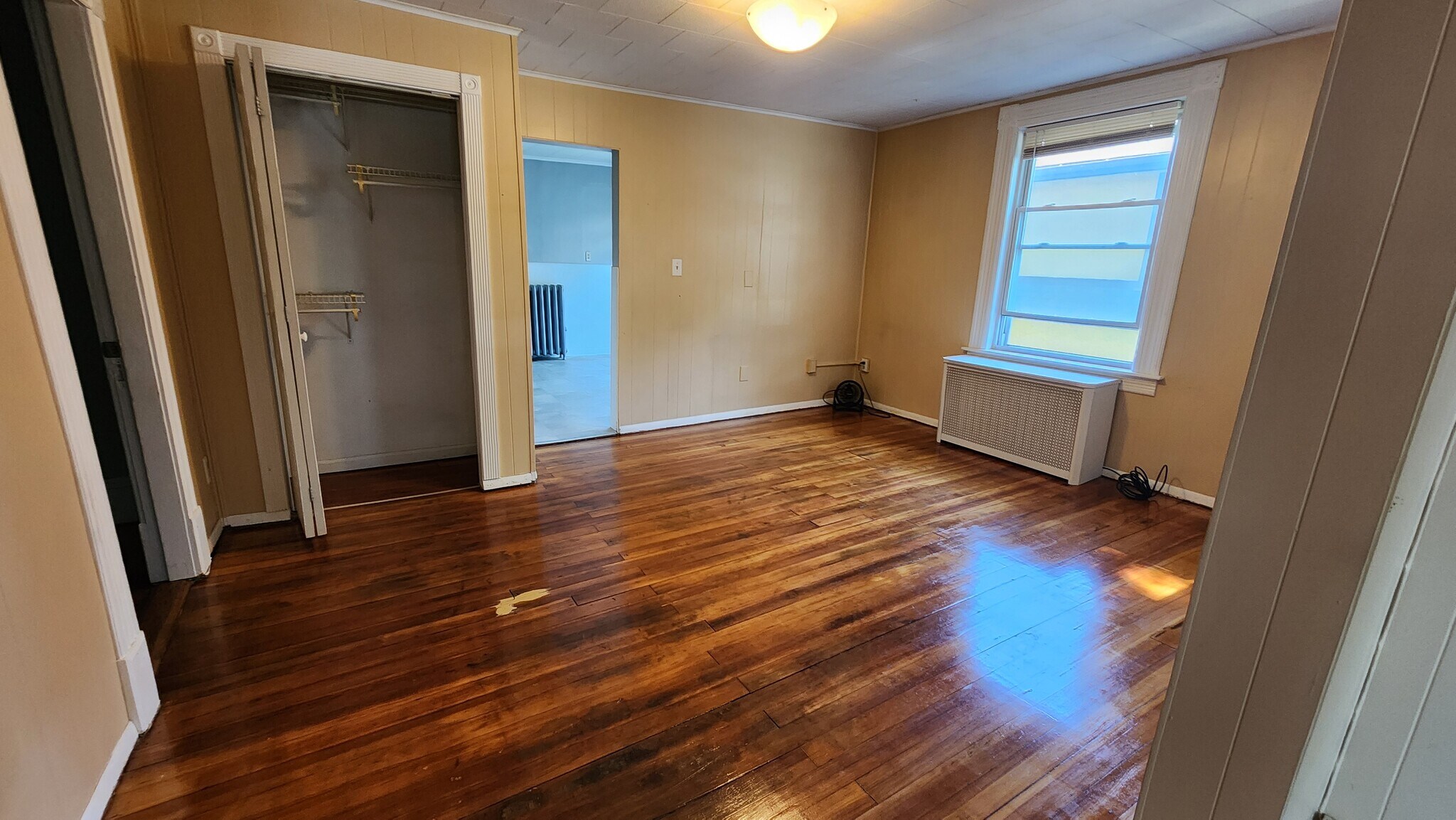 Building Photo - 26 Pleasant St