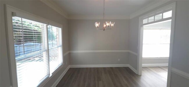 Building Photo - 1593 Park Hollow Ln NE