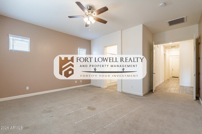 Building Photo - 2811 W Pollack St