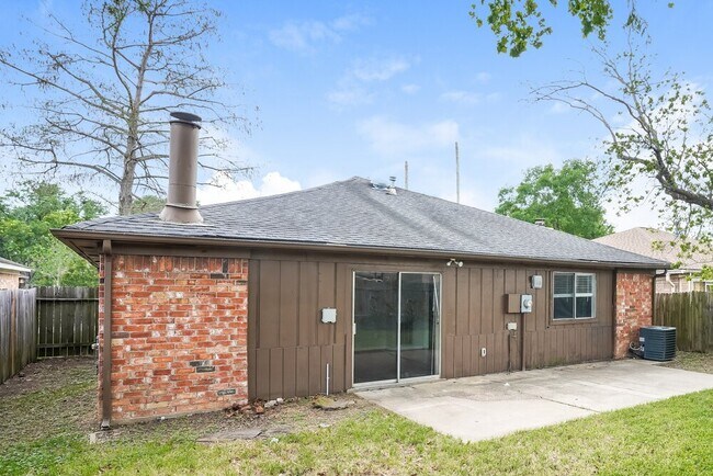 Building Photo - 20070 N Navaho Trail