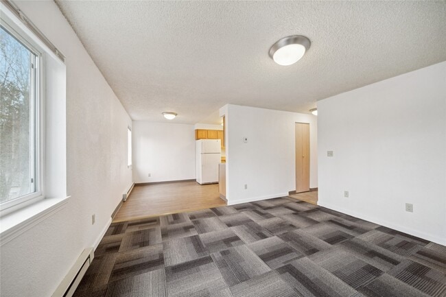 Building Photo - 4014 Ben Walters Ln