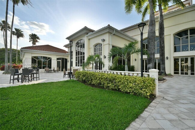 Building Photo - 10380 NW 46th St