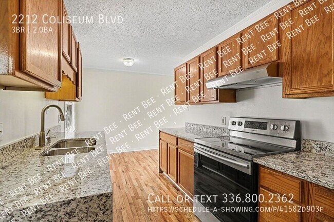 Building Photo - 2212 Coliseum Blvd
