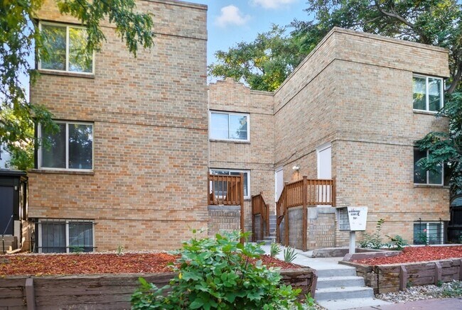 Building Photo - 1366 Lafayette St